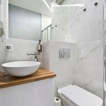 Yourapart Chmielna Park Exclusive Z Wanna Wolnostojaca Lub Jacuzzi *