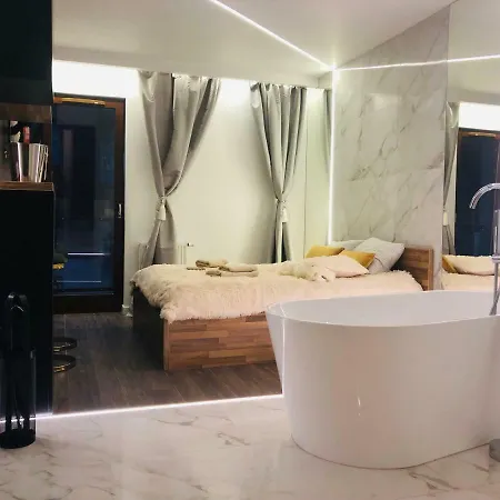 Yourapart Chmielna Park Exclusive Z Wanna Wolnostojaca Lub Jacuzzi *