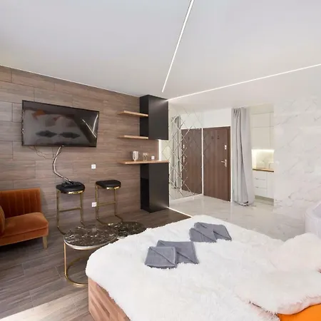 Yourapart Chmielna Park Exclusive Z Wanna Wolnostojaca Lub Jacuzzi