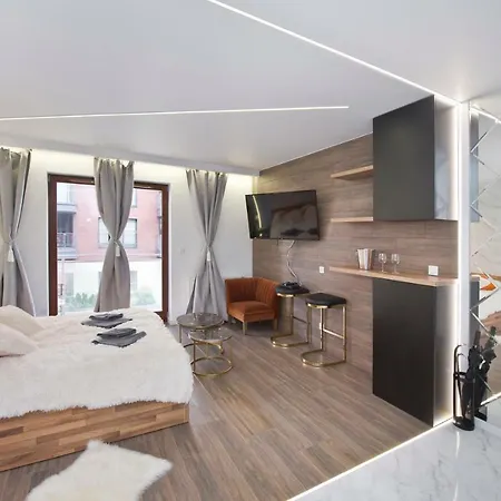 Yourapart Chmielna Park Exclusive Z Wanna Wolnostojaca Lub Jacuzzi Apartamento Gdańsk