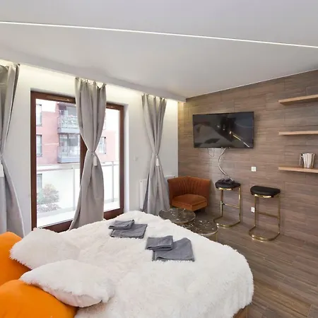 Appartamento Yourapart Chmielna Park Exclusive Z Wanna Wolnostojaca Lub Jacuzzi Danzica