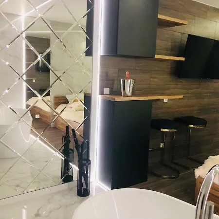 Yourapart Chmielna Park Exclusive Z Wanna Wolnostojaca Lub Jacuzzi