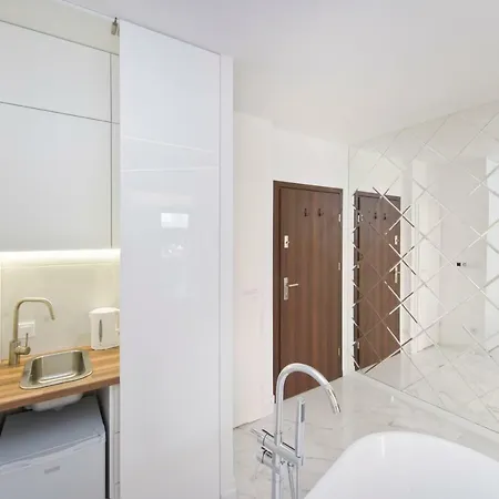 Yourapart Chmielna Park Exclusive Z Wanna Wolnostojaca Lub Jacuzzi