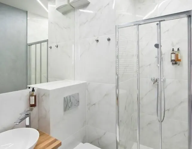 Yourapart Chmielna Park Exclusive Z Wanna Wolnostojaca Lub Jacuzzi 그단스크