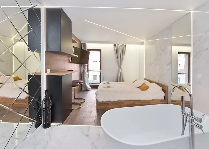 Apartment Yourapart Chmielna Park Exclusive Z Wanna Wolnostojaca Lub Jacuzzi *