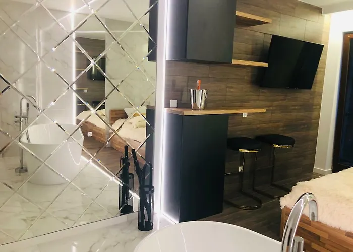 Yourapart Chmielna Park Exclusive Z Wanna Wolnostojaca Lub Jacuzzi