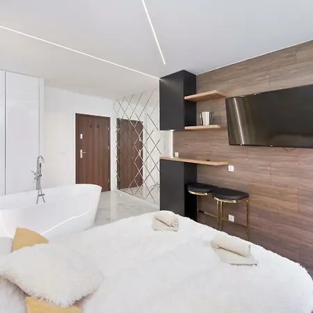 Yourapart Chmielna Park Exclusive Z Wanna Wolnostojaca Lub Jacuzzi * 格但斯克